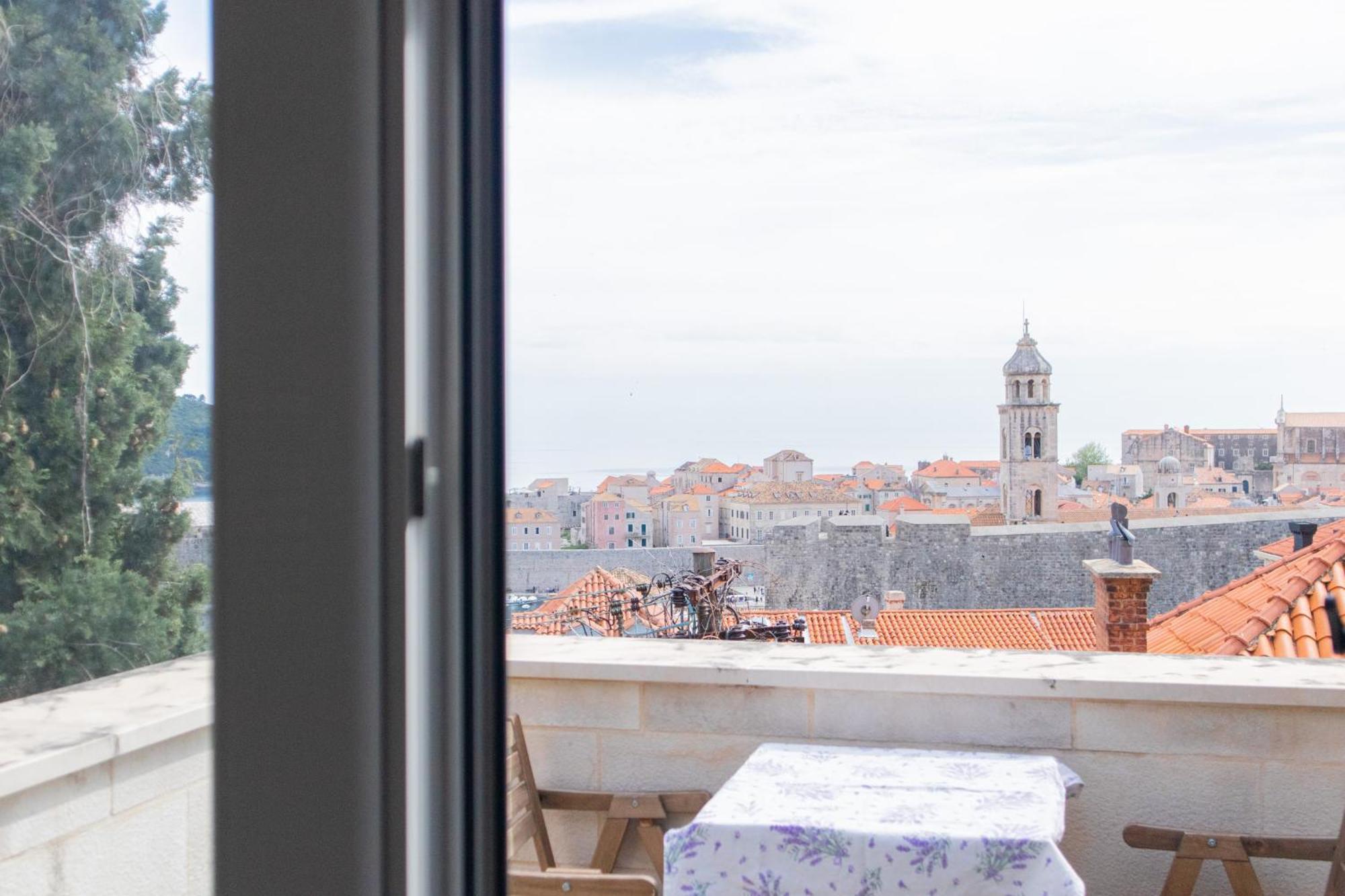 Love Dubrovnik Hostel エクステリア 写真
