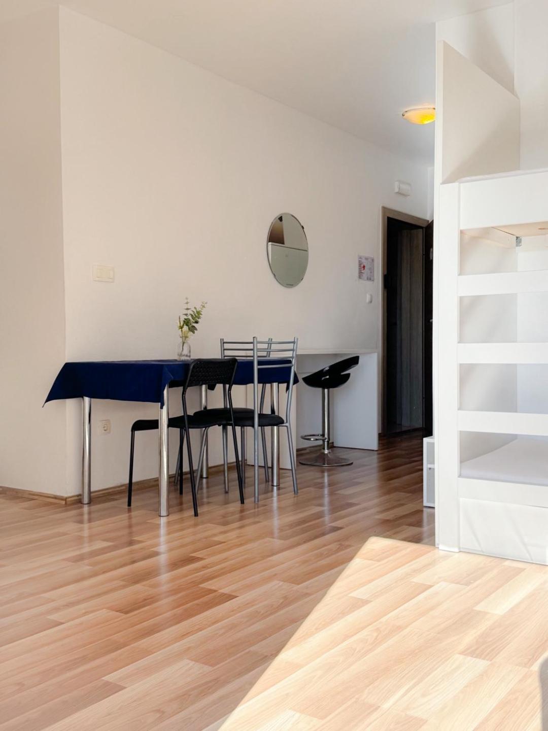 Love Dubrovnik Hostel エクステリア 写真