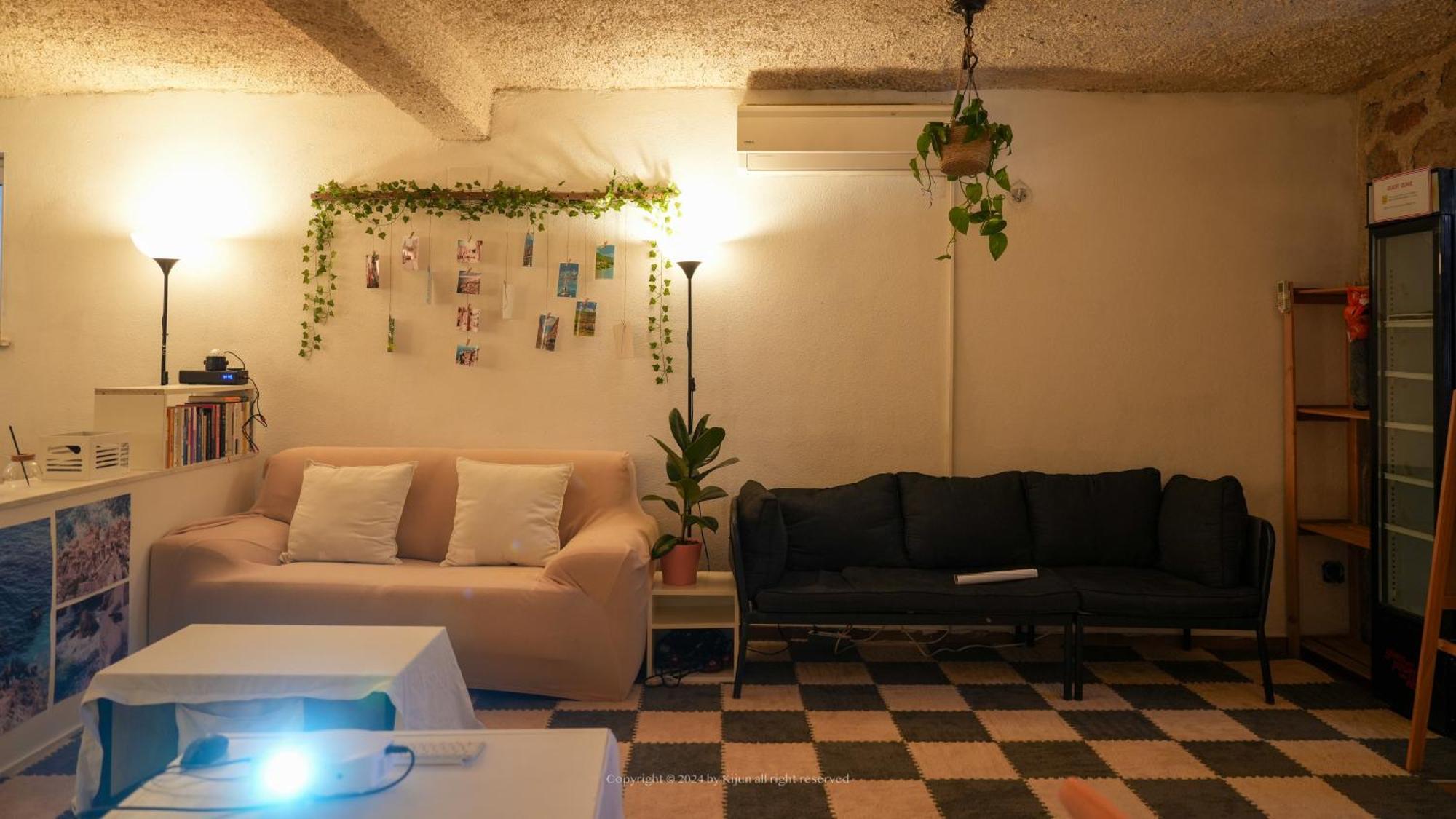 Love Dubrovnik Hostel エクステリア 写真