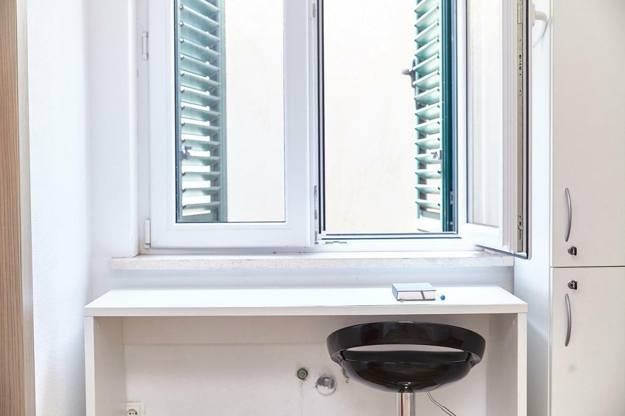 Love Dubrovnik Hostel エクステリア 写真