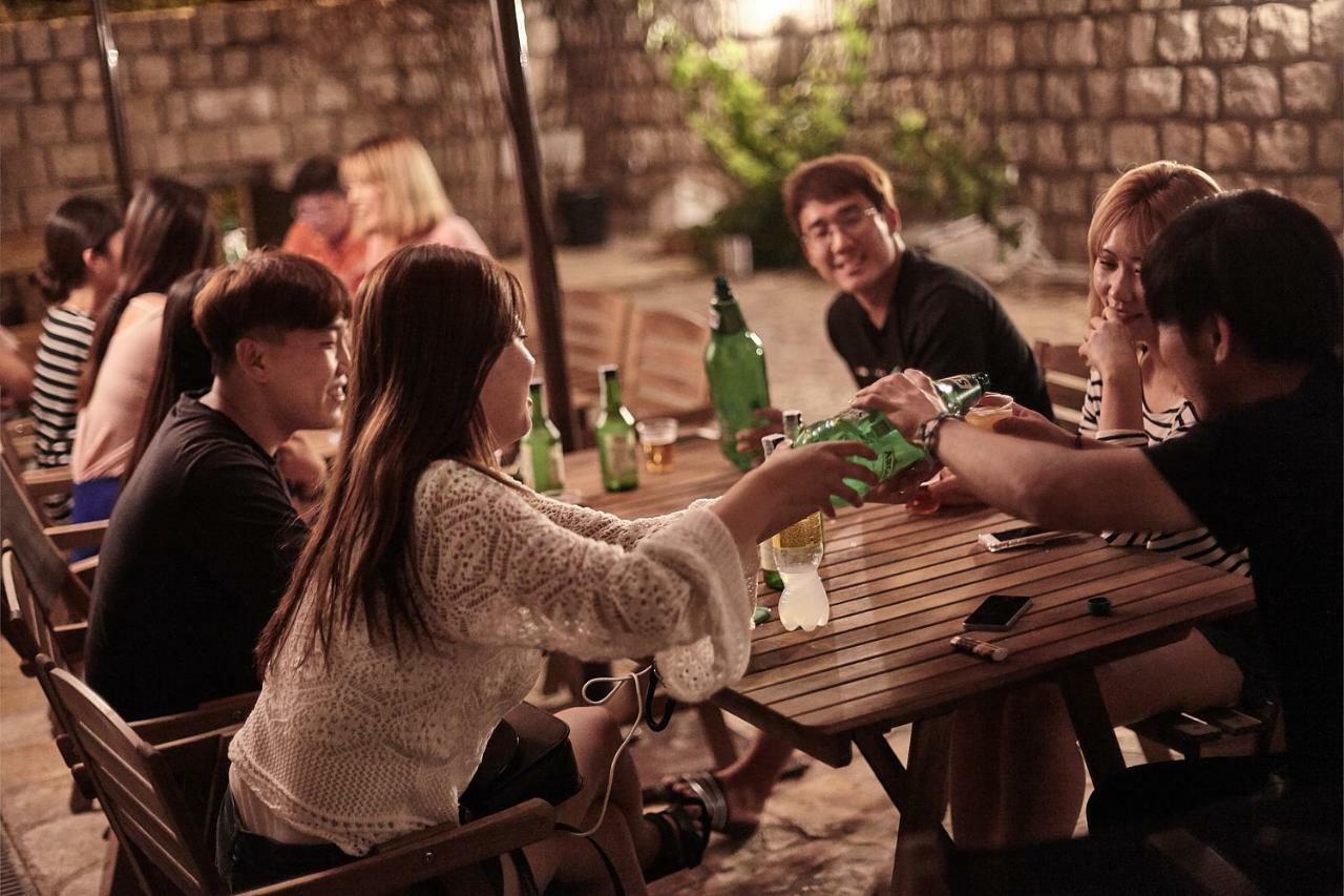 Love Dubrovnik Hostel エクステリア 写真